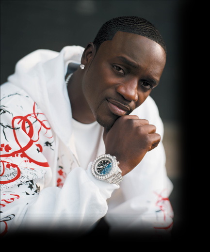 akon (konvict ) regardez ce look d'enfer represent galséne yup !!!!